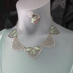 Elegant Silver and Green Necklace Set